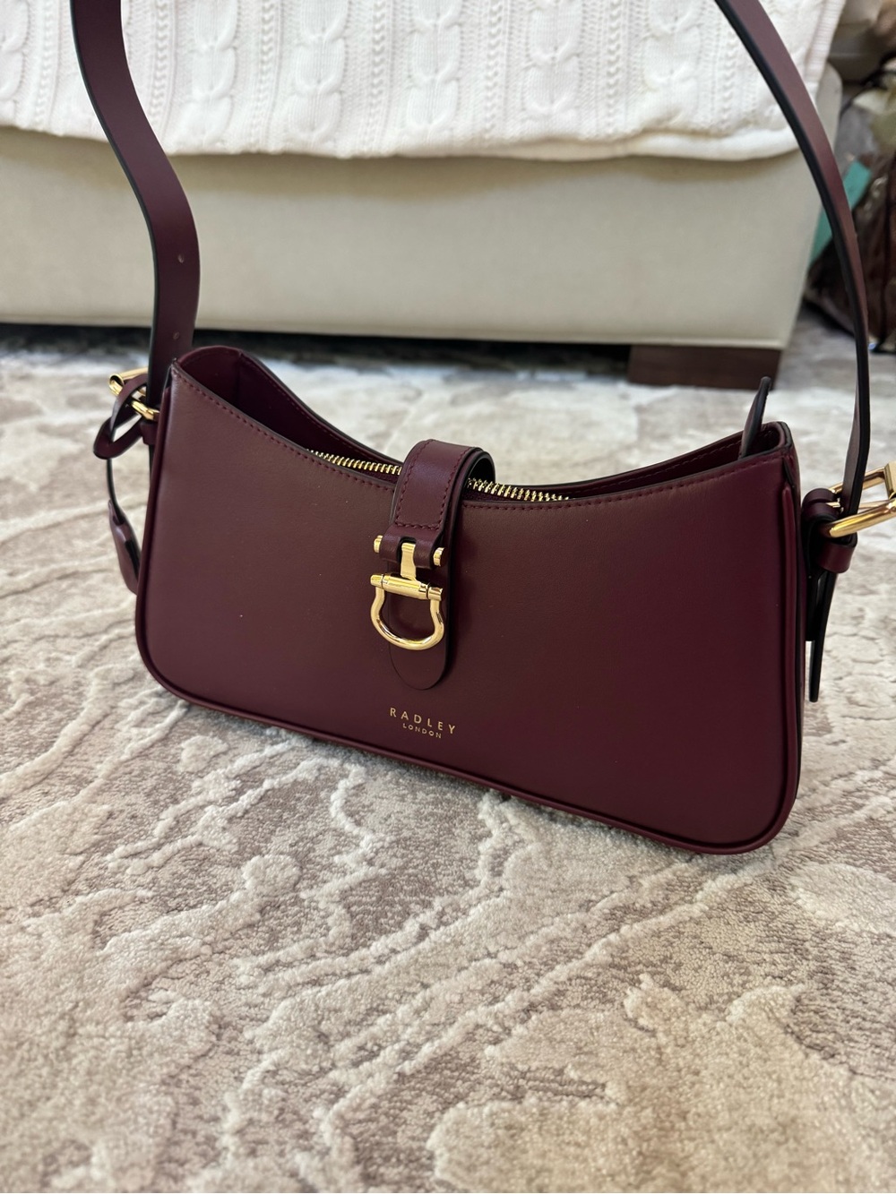 Dark Red Linden Gardens Medium Ziptop Shoulder Bag - Picture 4 of 4